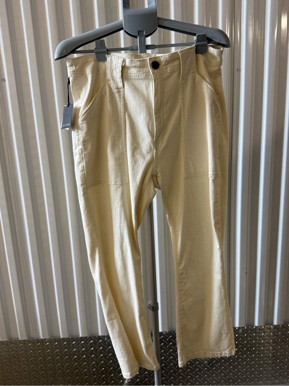 Lola Jeans Dana Ivory High Rise Straight Leg Jeans size 33